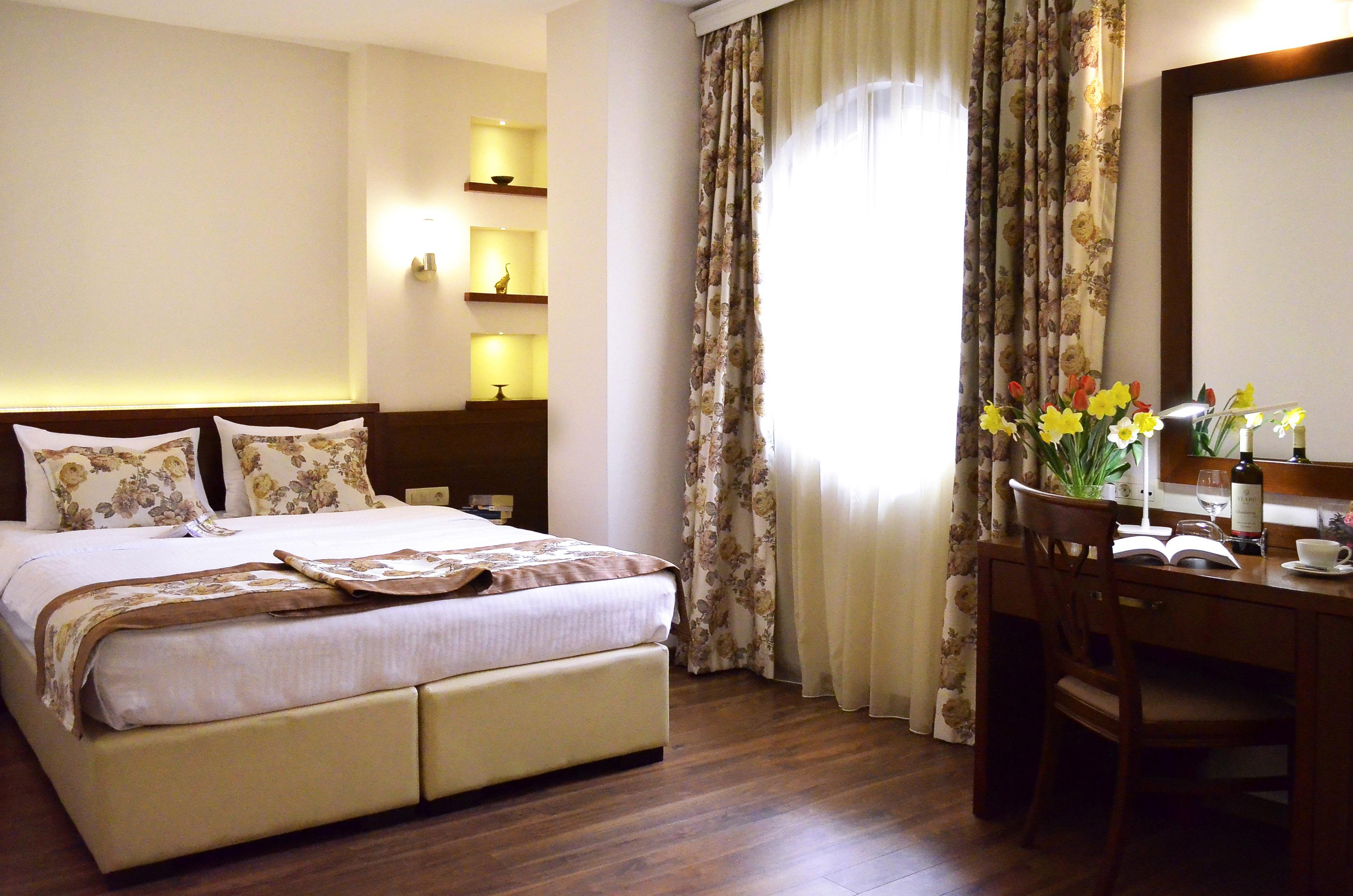 Hotel Vlaho Skopje Extérieur photo