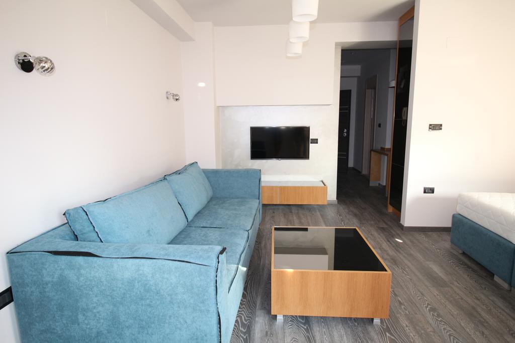 Hotel Vlaho Skopje Extérieur photo