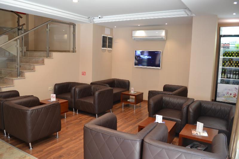 Hotel Vlaho Skopje Extérieur photo