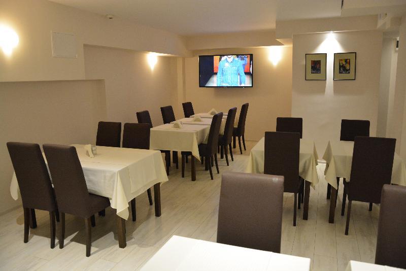 Hotel Vlaho Skopje Extérieur photo